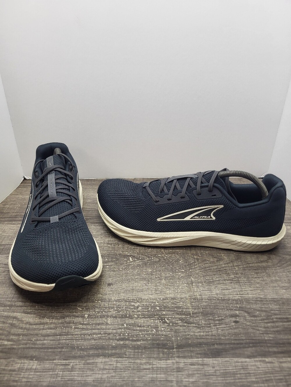 Altra Escalante 4 Running Shoes Zero Drop Navy/White Sneakers Men’s Size 10.5